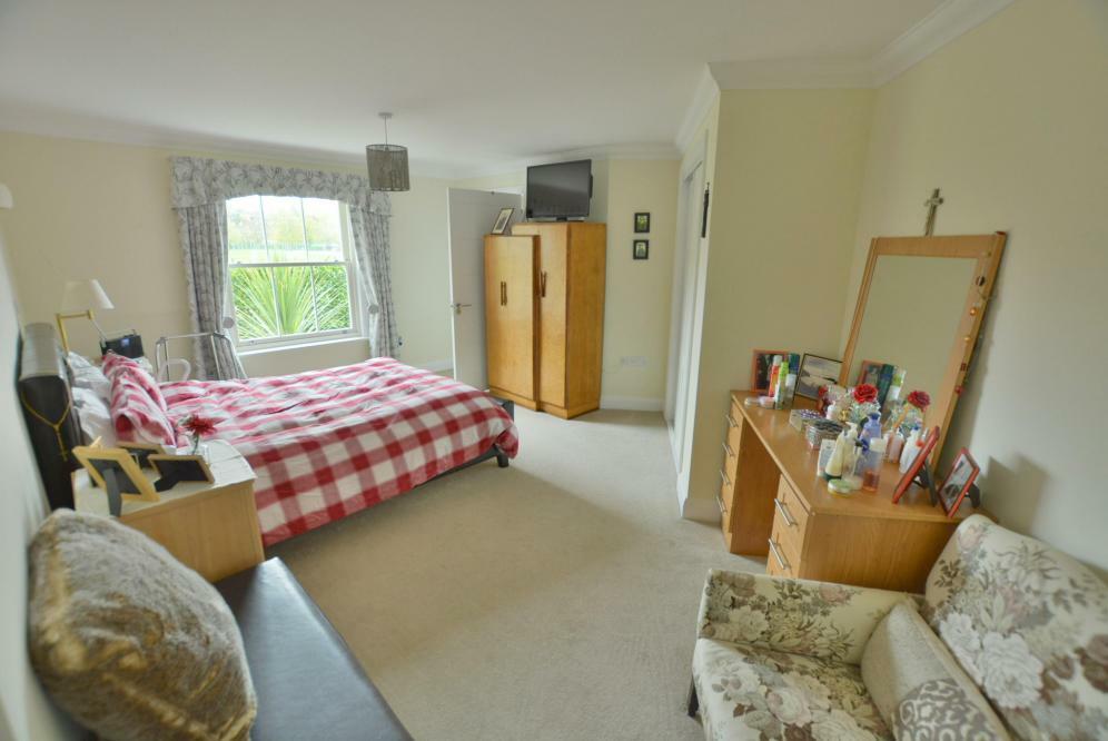Additional property image - Fleur De Lis, East Borough, Wimborne, BH21 1PL
