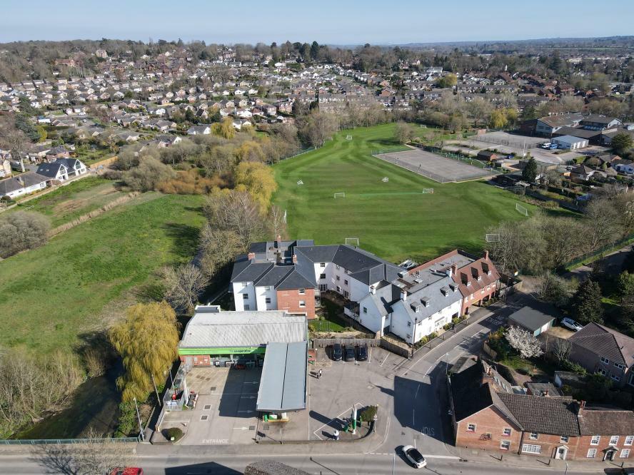 Additional property image - Fleur De Lis, East Borough, Wimborne, BH21 1PL