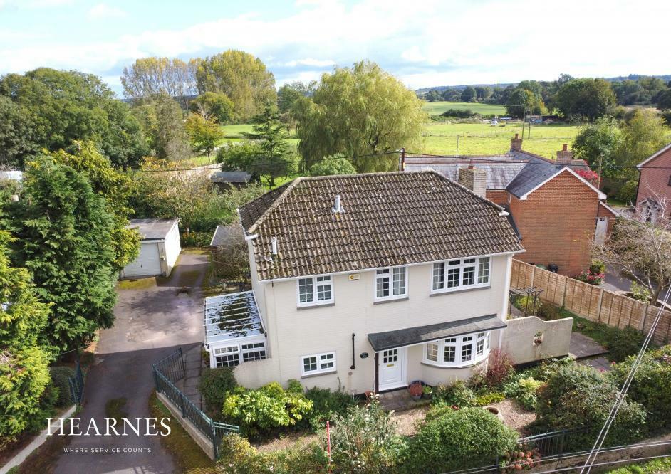 3 bedroom detached house for sale in Church Street, Sturminster