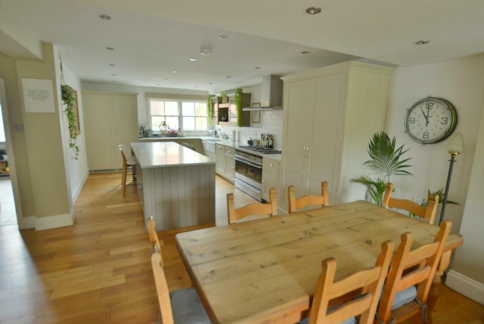 Additional property image - Julians Road, Wimborne, BH21 1EF