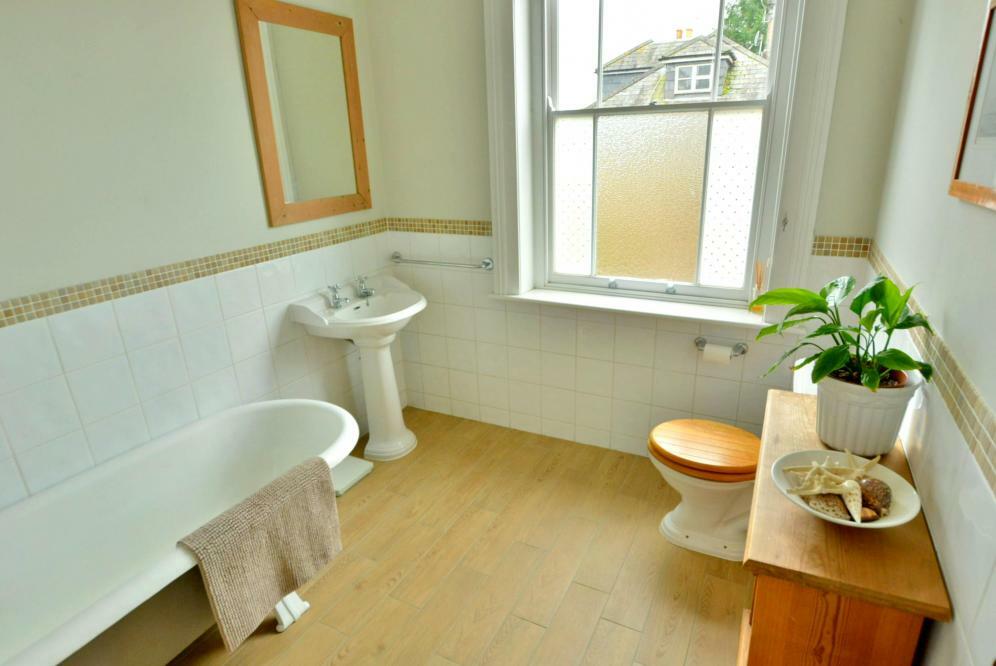 Additional property image - Julians Road, Wimborne, BH21 1EF