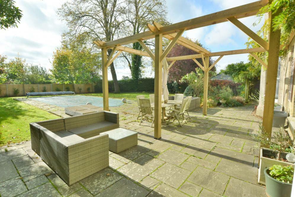 Additional property image - Julians Road, Wimborne, BH21 1EF