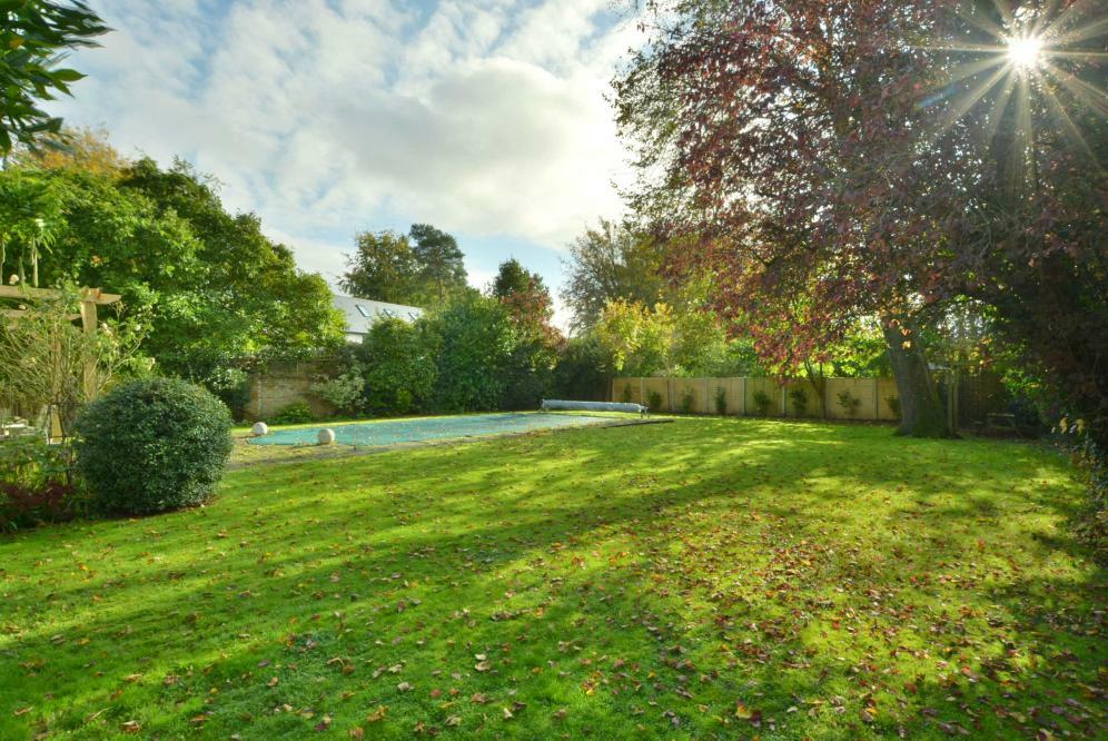 Additional property image - Julians Road, Wimborne, BH21 1EF