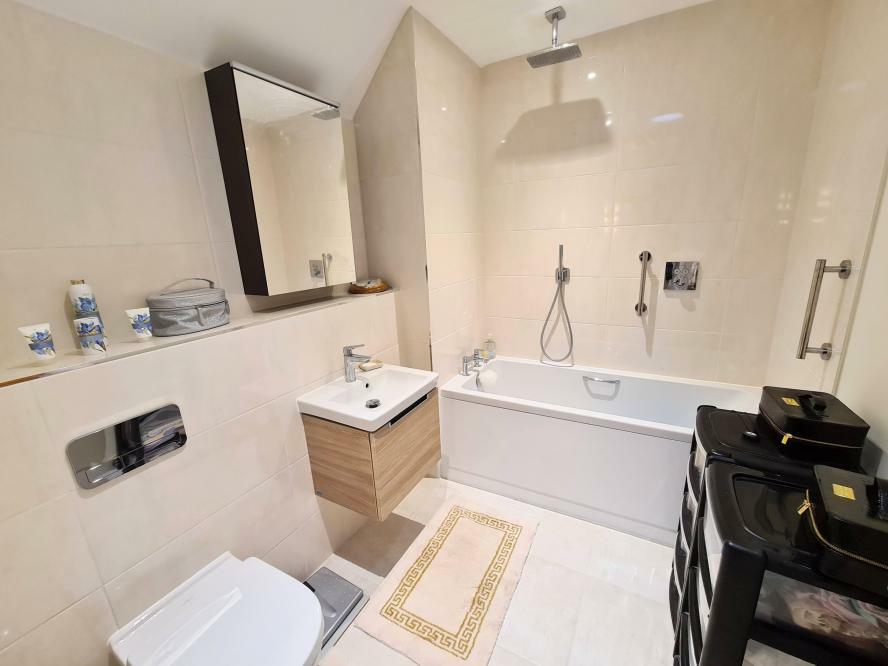 Additional property image - East Borough, Wimborne, BH21 1PL