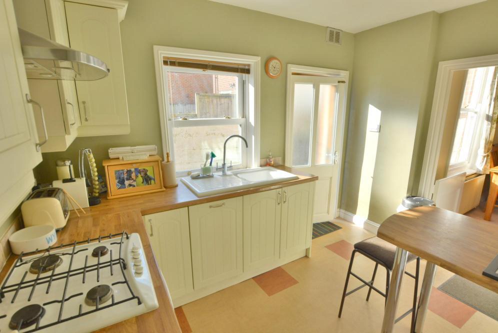 Additional property image - Grove Road, Wimborne, BH21 1BN