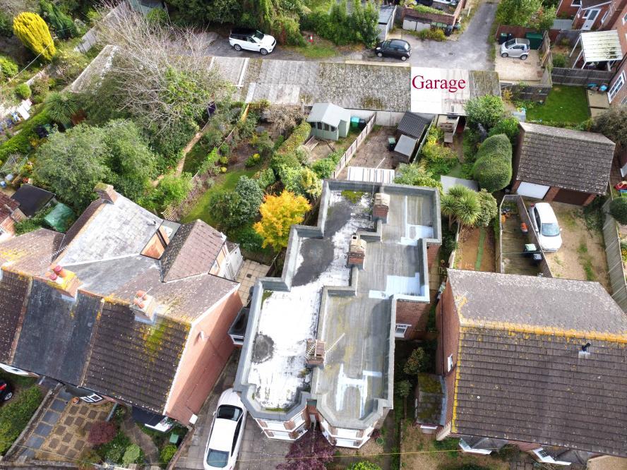Additional property image - Grove Road, Wimborne, BH21 1BN