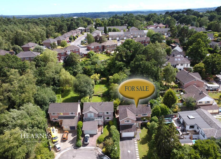 Main image of property: Heath Close, Colehill, Dorset, BH21 2LP
