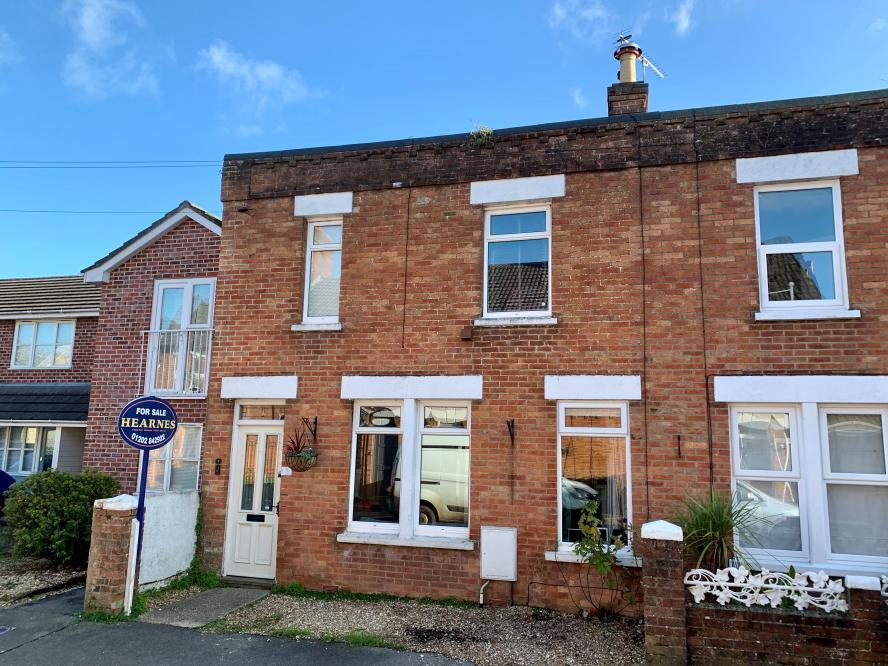 3 bedroom terraced house for sale in Crescent Road, Wimborne, Bh21 1BJ