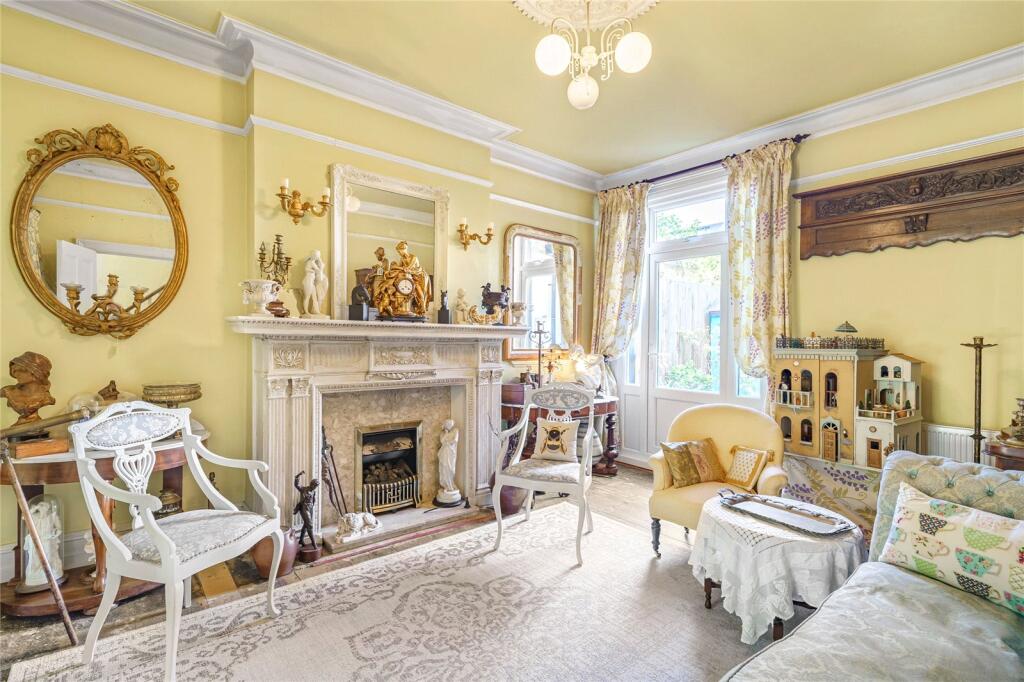 Main image of property: Pendle Road, Furzedown, SW16