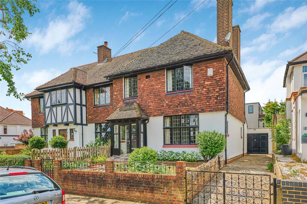 Main image of property: Chillerton Road, Furzedown, SW17