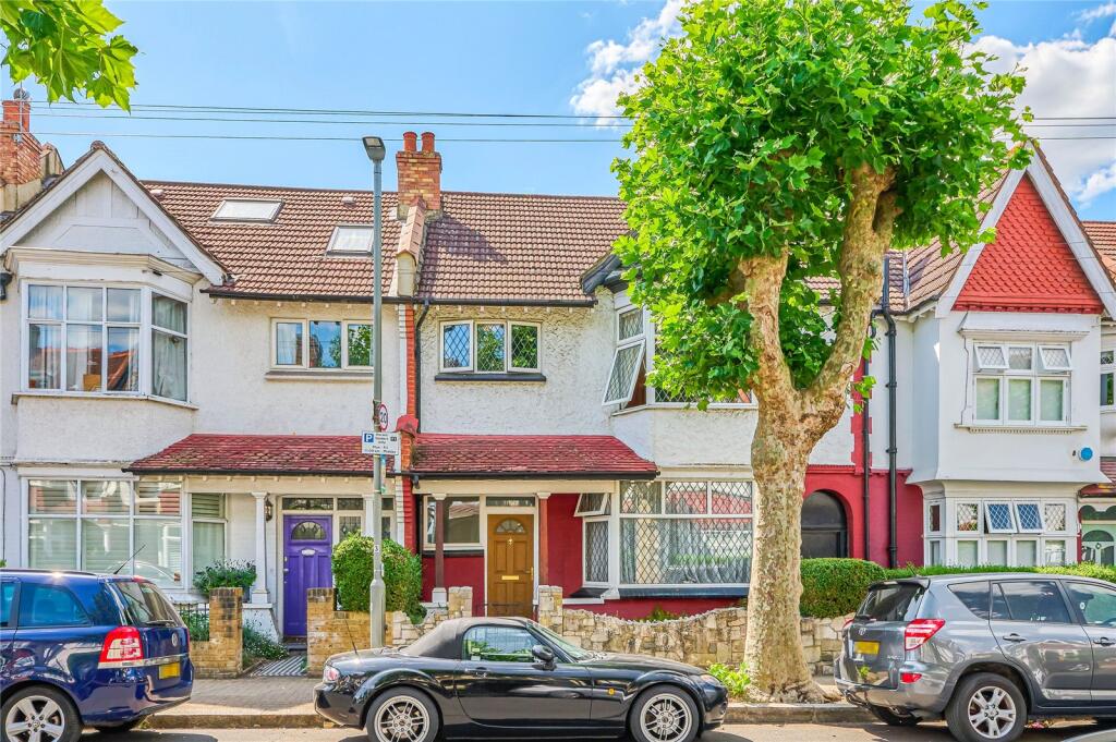 Main image of property: Chillerton Road, Furzedown, SW17