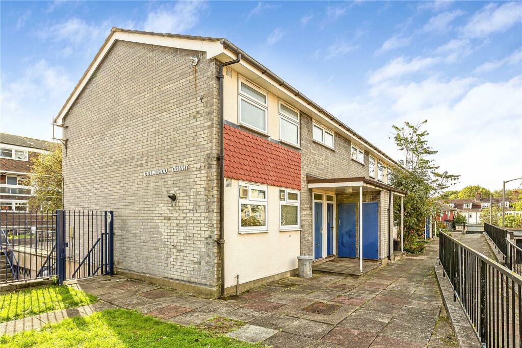 1 bedroom for sale in Hazelhurst Road, London, SW17