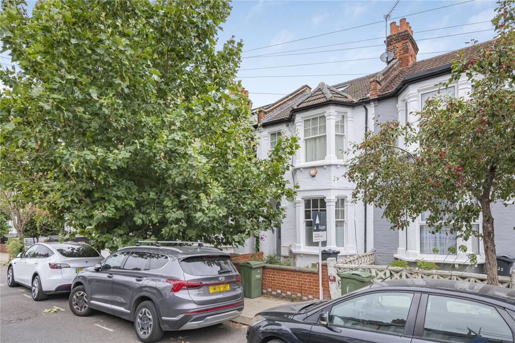 Main image of property: Hydethorpe Road, London, SW12