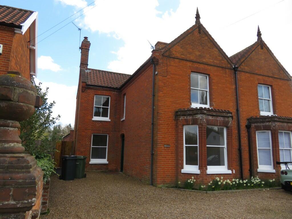 Main image of property: The Haven, Ipswich Road, Long Stratton, NR15 2TA