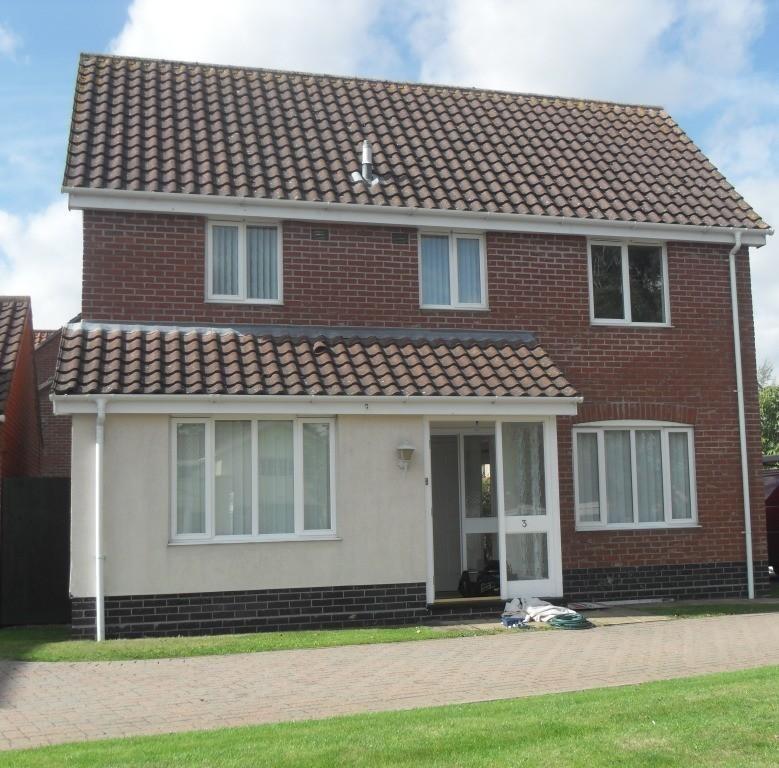 Main image of property: Cranes Meadow,Harleston,IP20 9BY