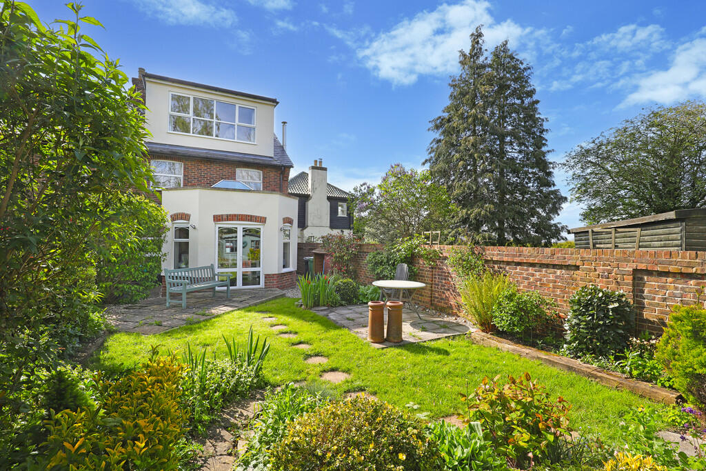 Additional property image - The Magpies, Epping Green