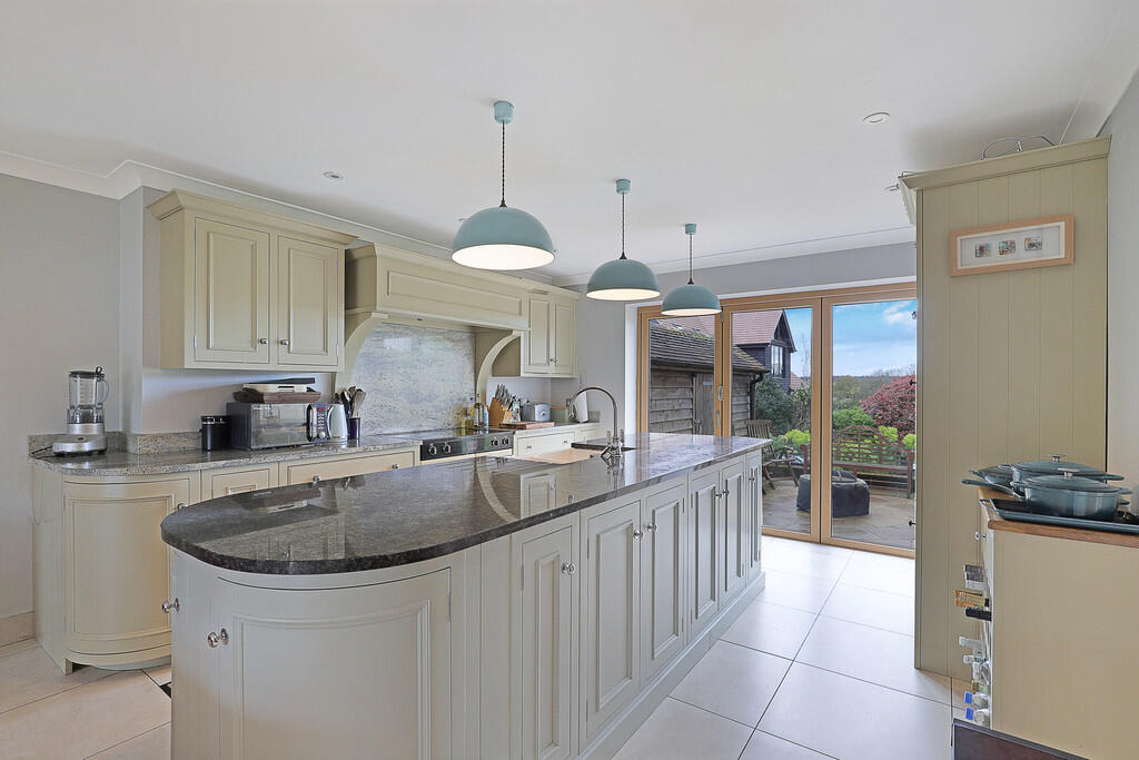 Additional property image - Mount End, Theydon Mount