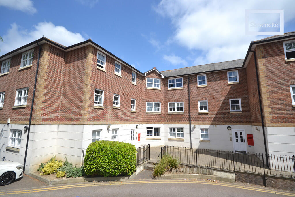Main image of property: Hemnall Mews, Hemnall Street, Epping
