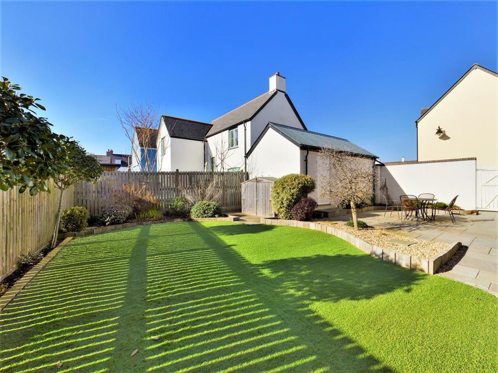3 bedroom detached house for sale in Stret Lugan, Nansledan, Newquay, TR8