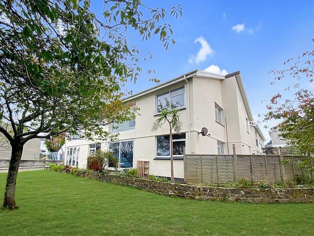 2 bedroom apartment for sale in Ashton Court, St Columb Minor, TR7