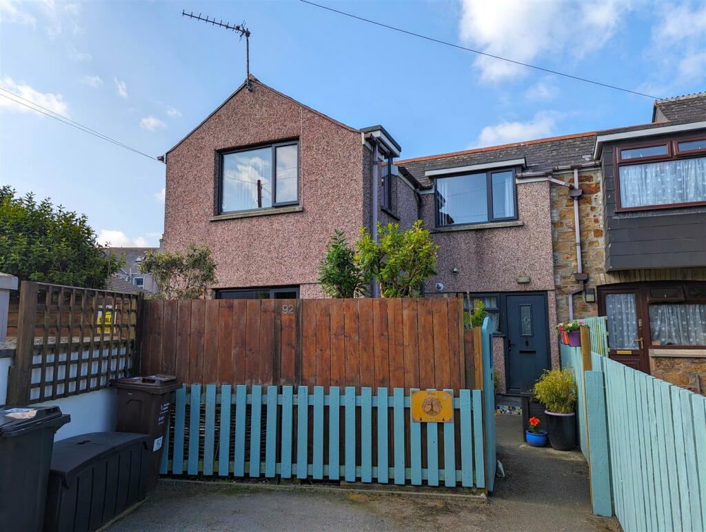 2 bedroom end of terrace house for sale in Tower Road, Newquay, TR7