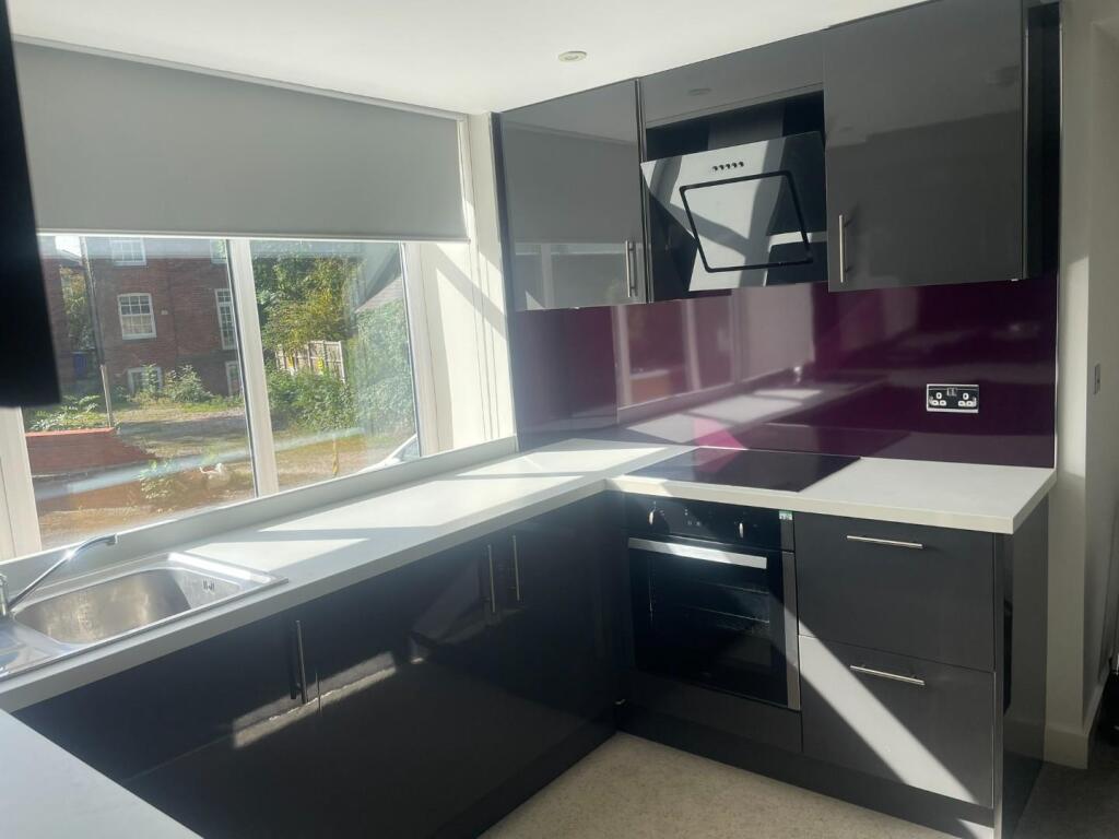 Main image of property: Flat 11, 305 Glossop Road S10 2HL