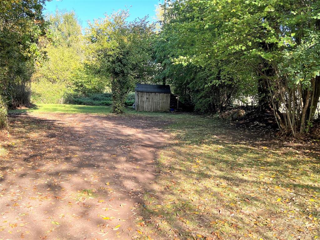 3 bedroom cottage for sale in Ross Road, Newent, GL18