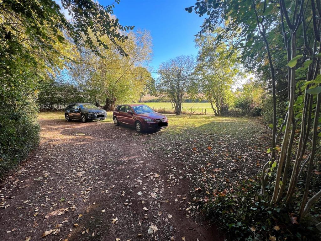 3 bedroom cottage for sale in Ross Road, Newent, GL18