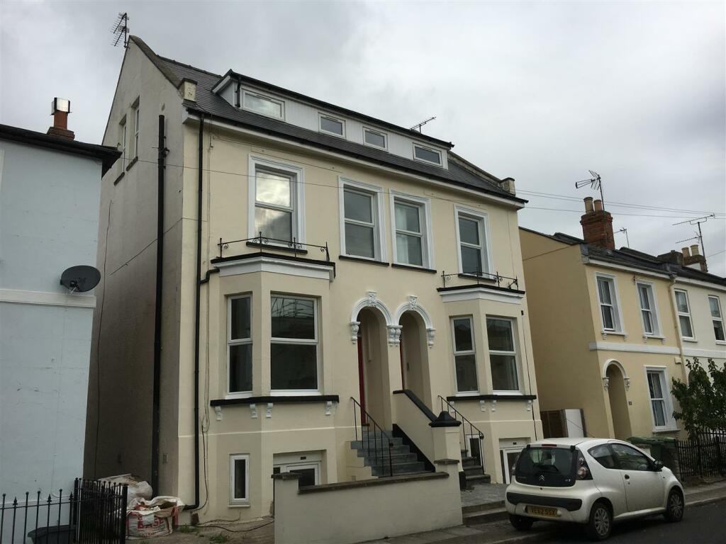 1 bedroom flat for rent in Marle Hill Parade, Cheltenham, GL50
