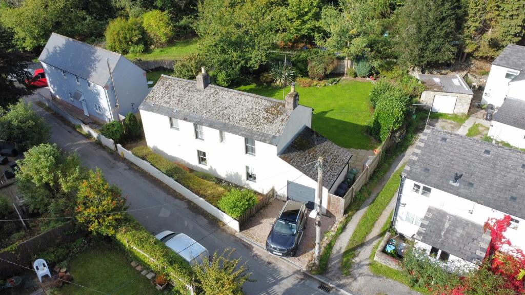 Main image of property: Railway Road, Cinderford