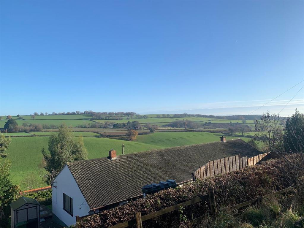 3 bedroom cottage for sale in Glencoe Lane, Plump Hill, Mitcheldean, GL17