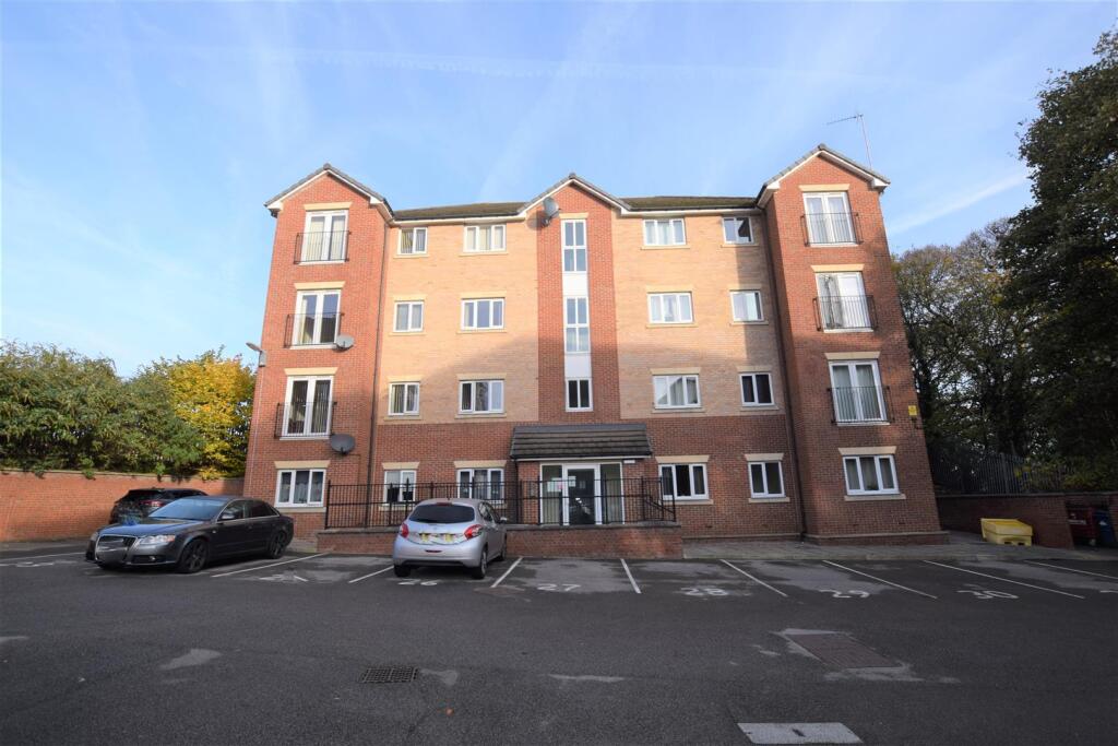 Main image of property: Oakwell Vale, Barnsley