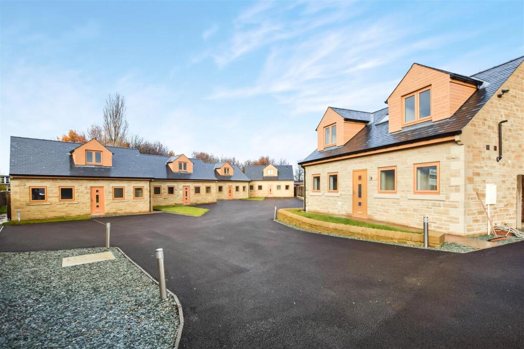 Main image of property: Wingfield Close, Barnsley