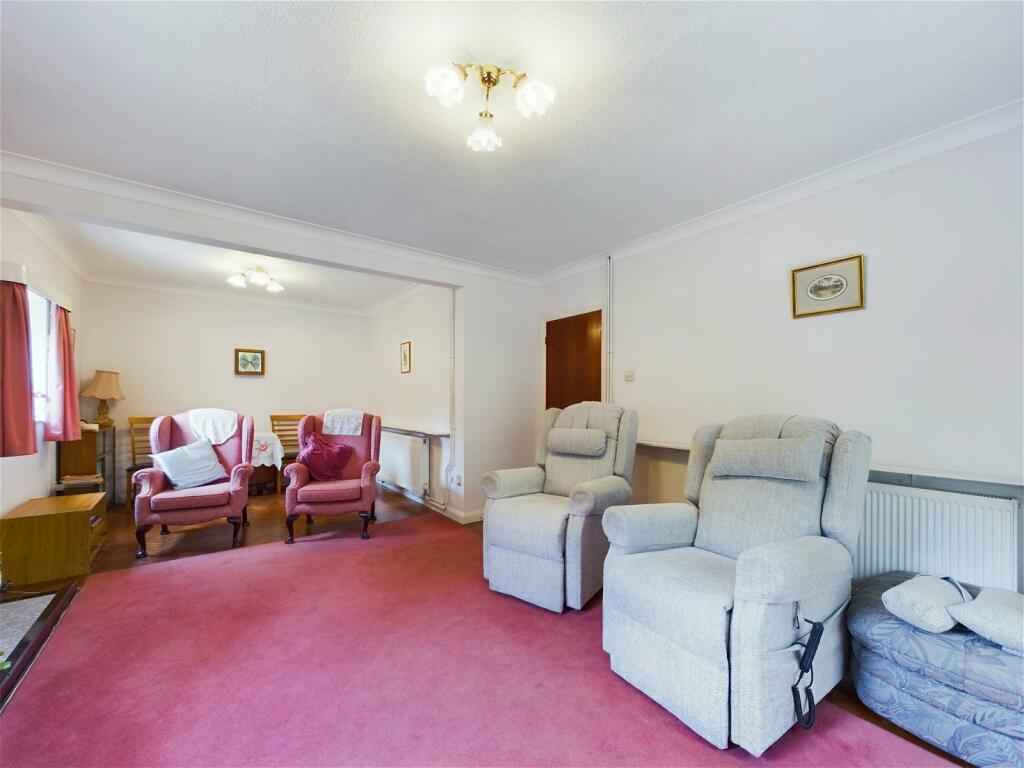 Additional property image - High Street, Findon Village, Worthing BN14 0TA