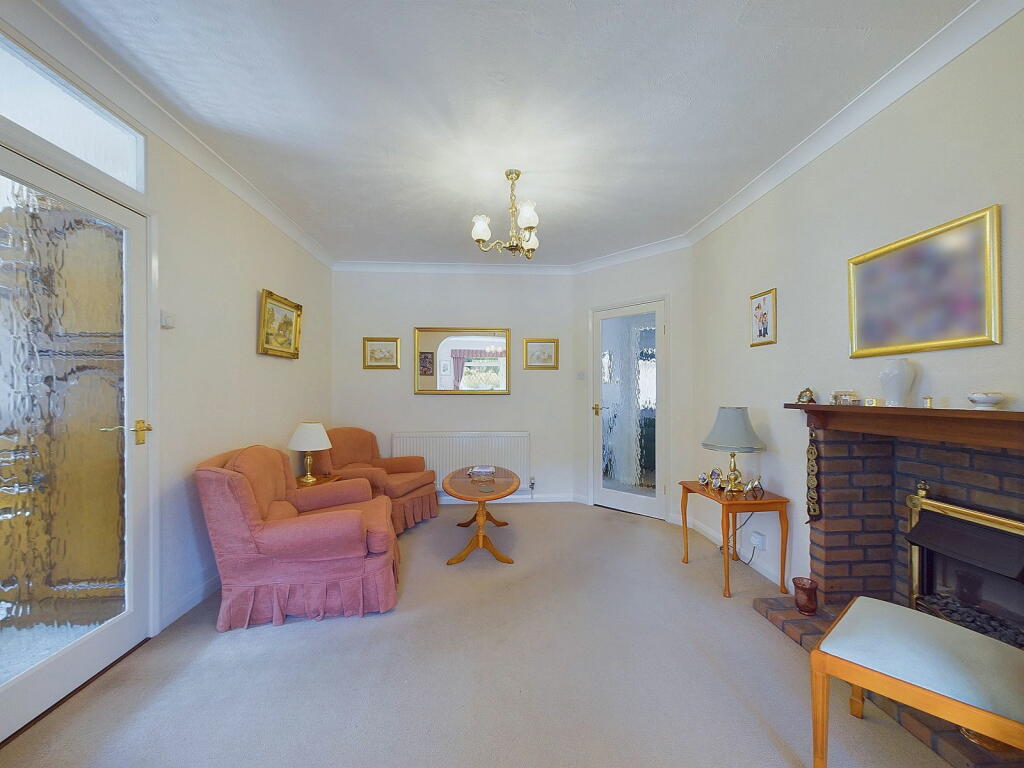 Additional property image - Hollingbury Gardens, Findon Valley, Worthing BN14 0EE