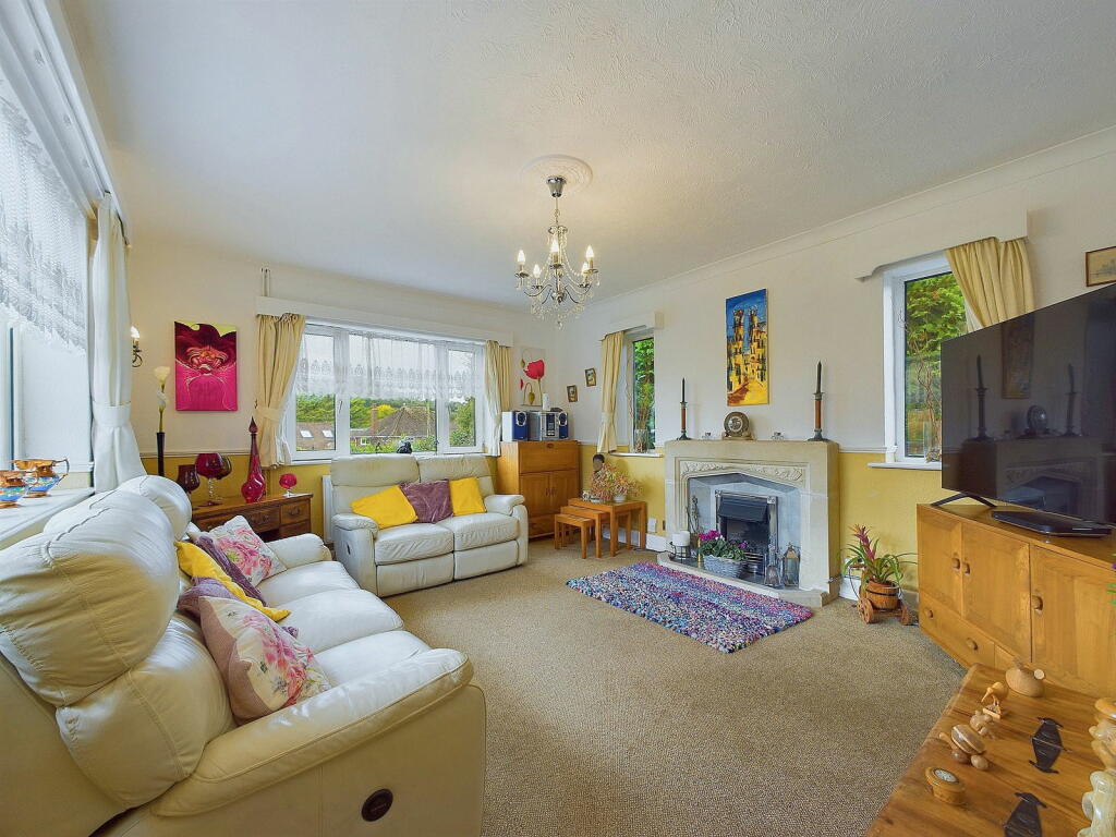 Additional property image - Maytree Avenue, Findon Valley, Worthing BN14 0HL