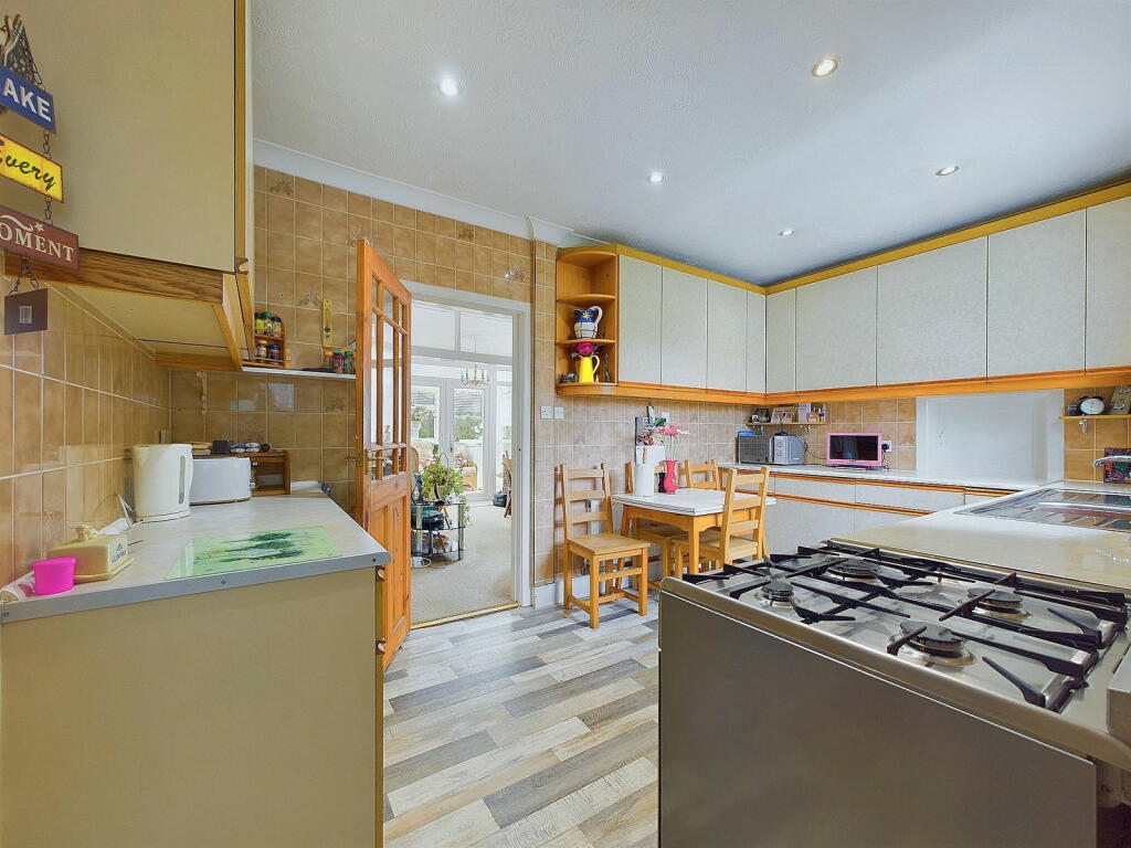 Additional property image - Maytree Avenue, Findon Valley, Worthing BN14 0HL