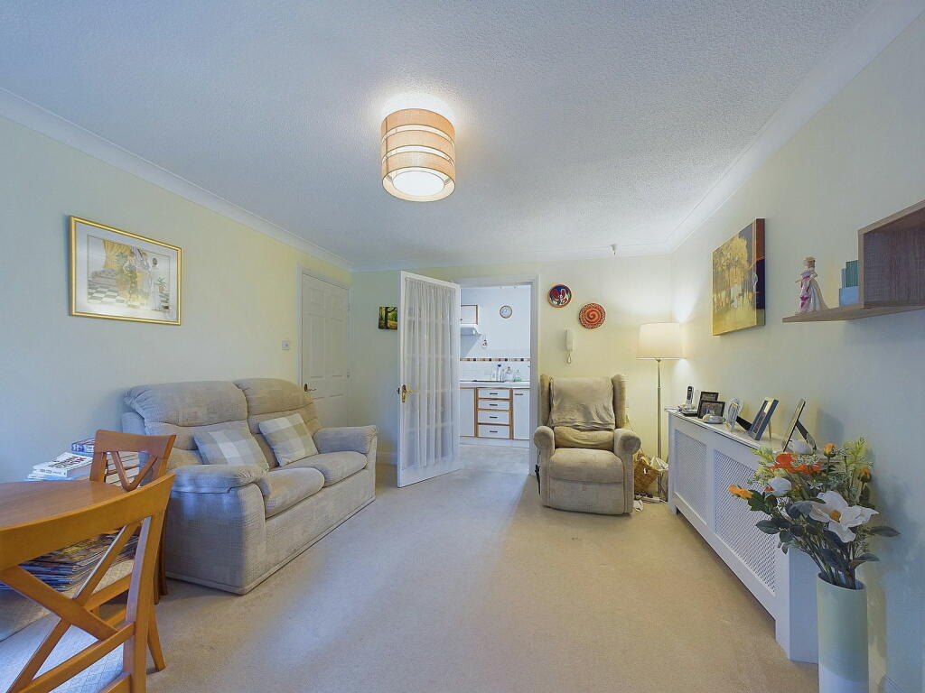 Additional property image - The Courtyard, Offington Lane, Worthing BN14 9RT