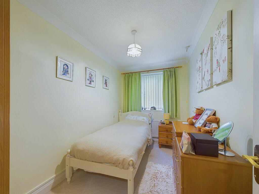 Additional property image - The Courtyard, Offington Lane, Worthing BN14 9RT