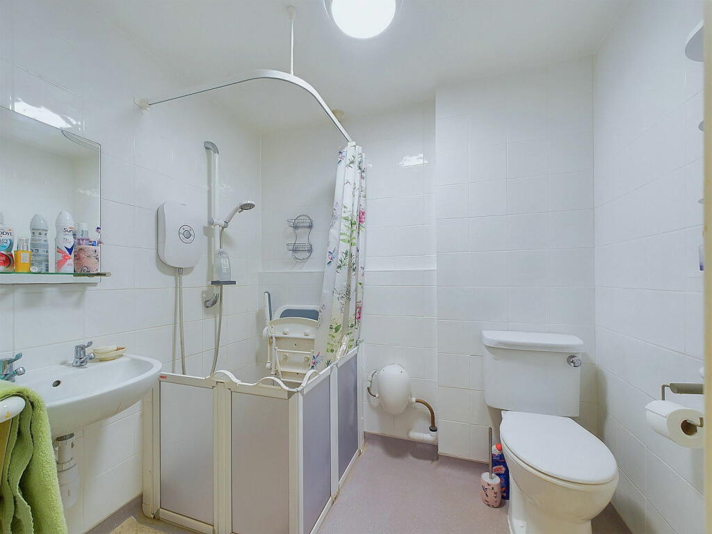 Additional property image - The Courtyard, Offington Lane, Worthing BN14 9RT