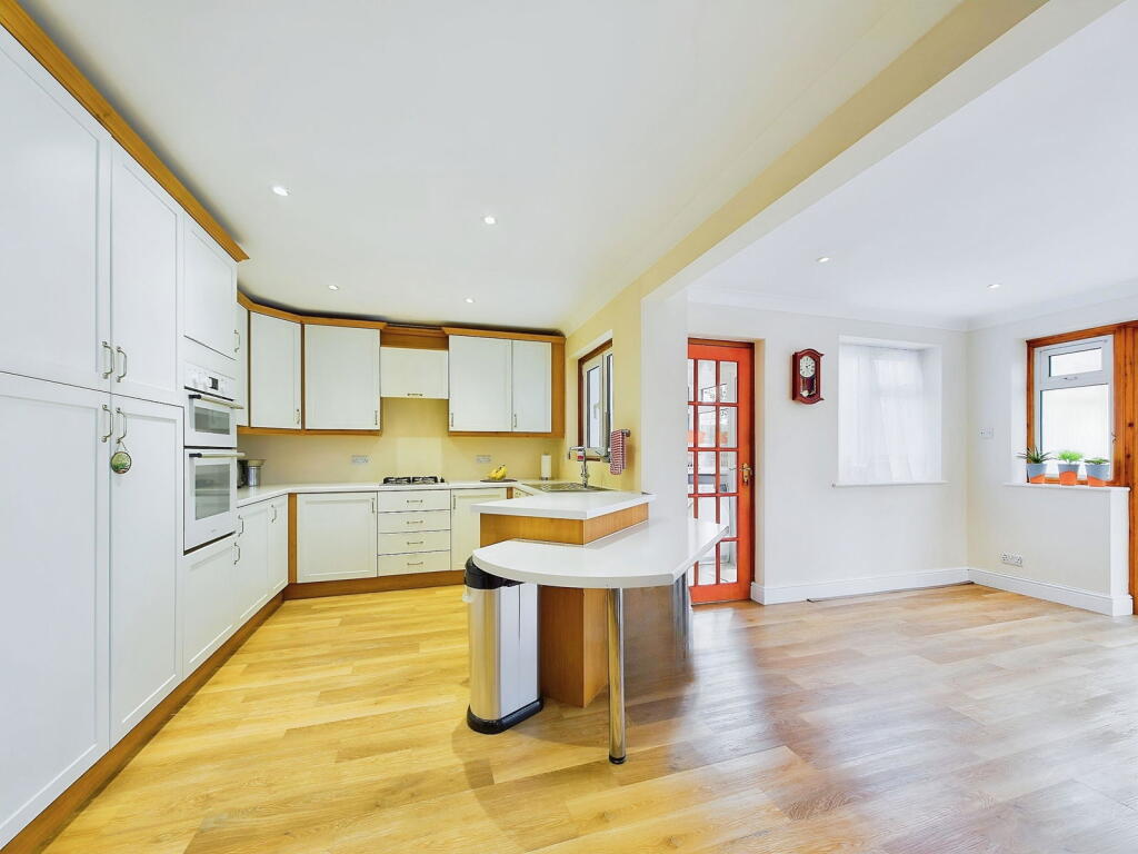 Additional property image - Newling Way, High Salvington, Worthing BN13 3DG