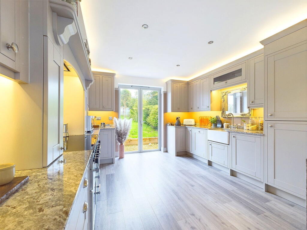 Additional property image - Sullington Gardens, Findon Valley, Worthing BN14 0HR
