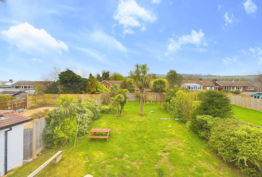 Additional property image - Sullington Gardens, Findon Valley, Worthing BN14 0HR
