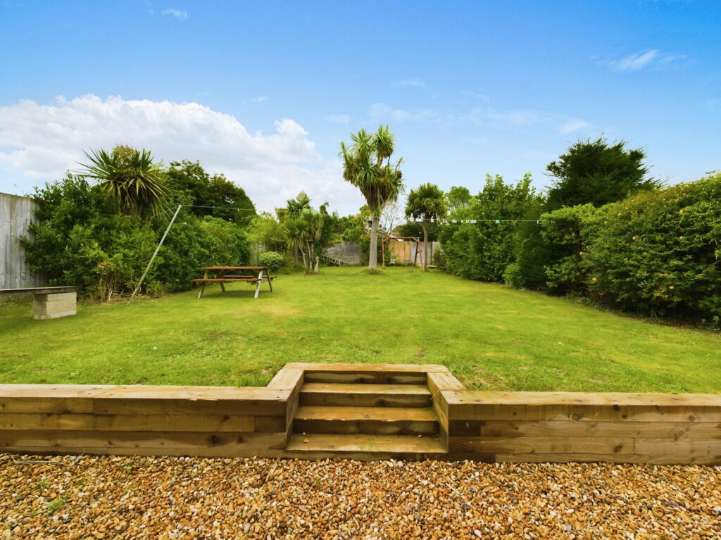 Additional property image - Sullington Gardens, Findon Valley, Worthing BN14 0HR