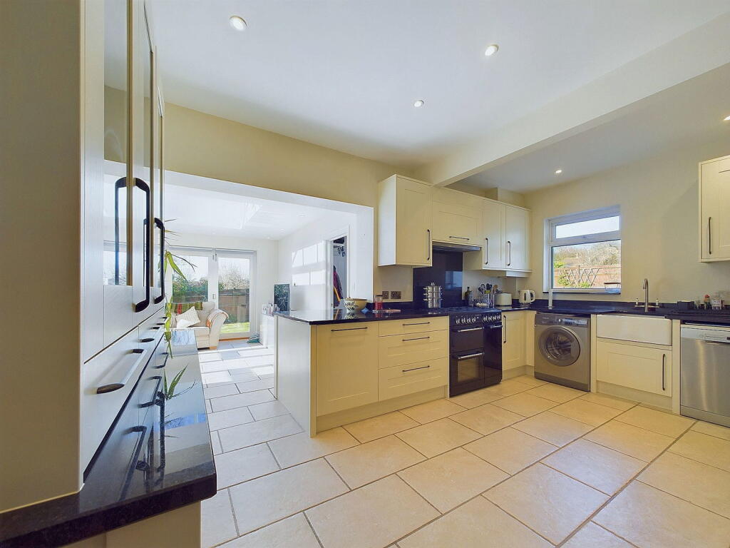 Additional property image - Brandfold, Durrington Hill, Worthing BN13 2PZ
