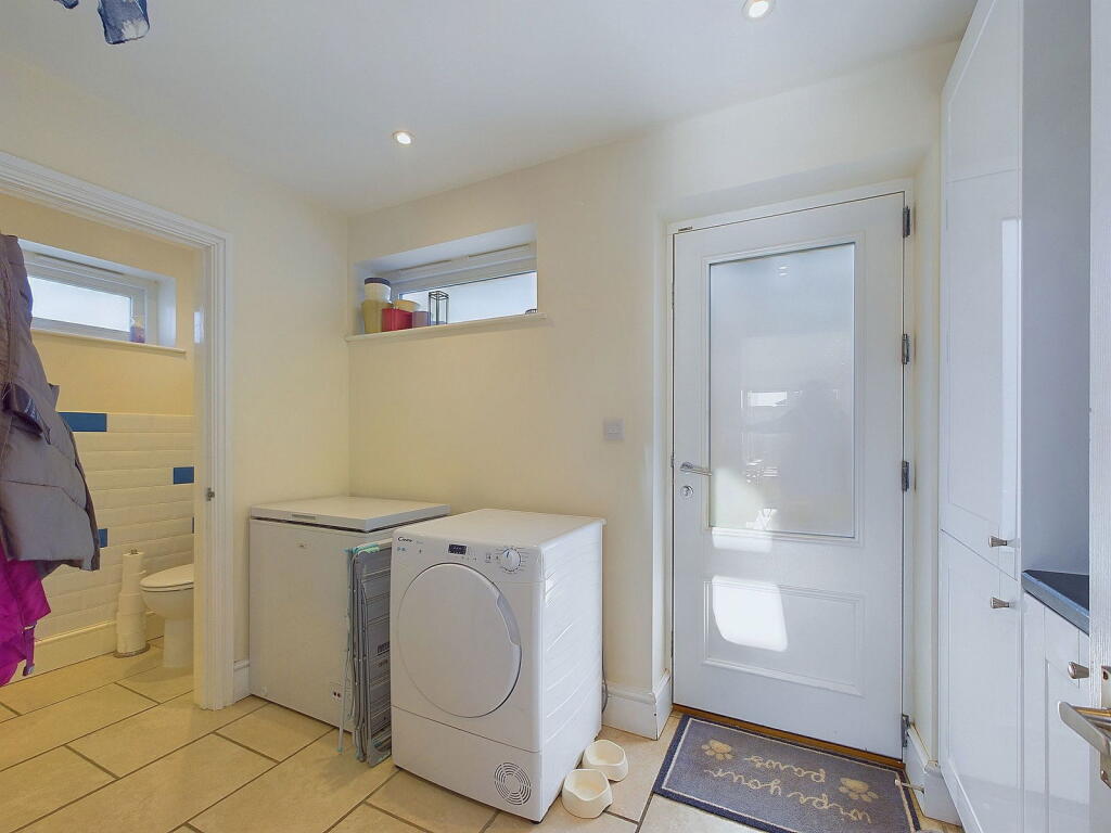 Additional property image - Brandfold, Durrington Hill, Worthing BN13 2PZ