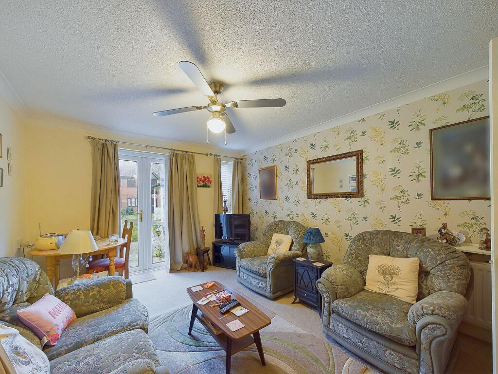 Additional property image - The Courtyard, Offington Lane, Worthing BN14 9RT