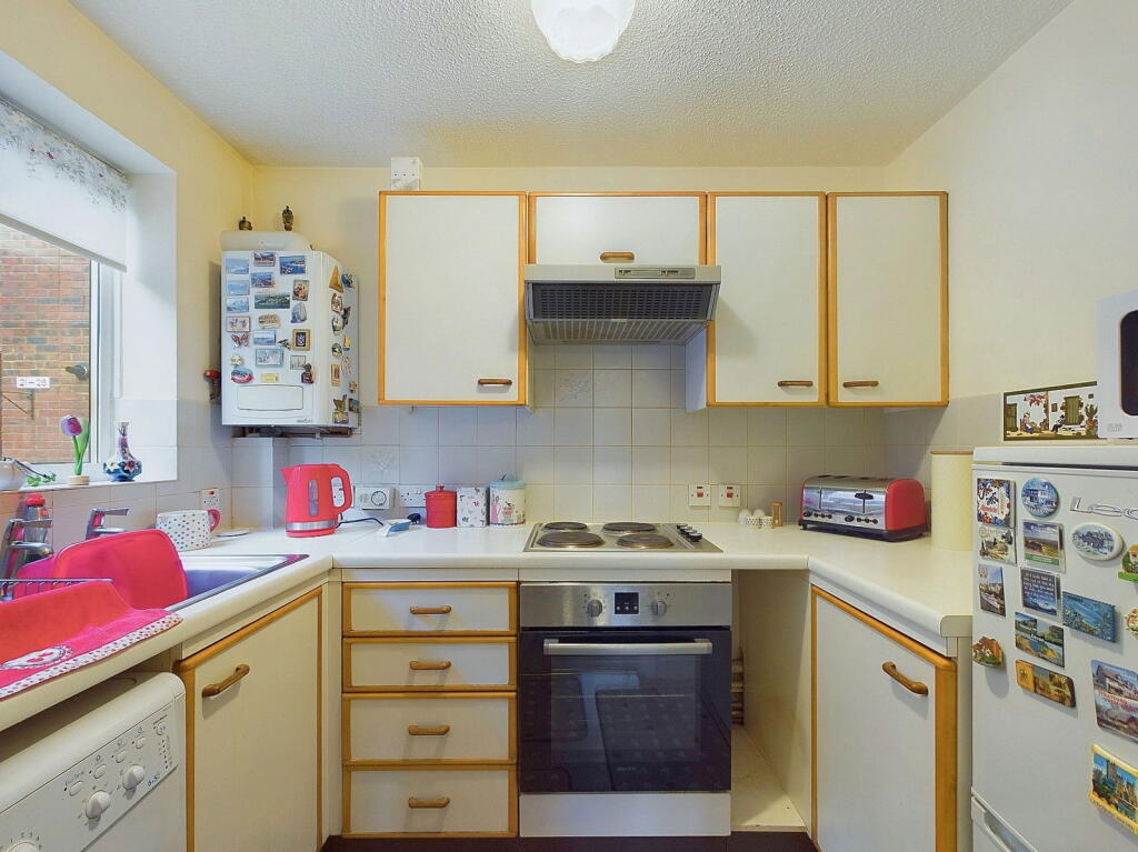 Additional property image - The Courtyard, Offington Lane, Worthing BN14 9RT