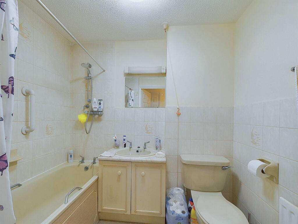 Additional property image - The Courtyard, Offington Lane, Worthing BN14 9RT