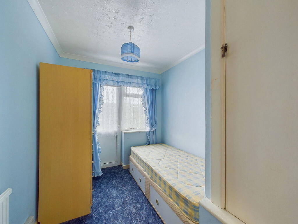 Additional property image - 23 Rogate Road, Worthing, BN13 2DS